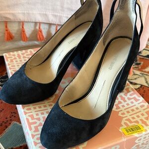 Gianni Bini Black Suede Heels